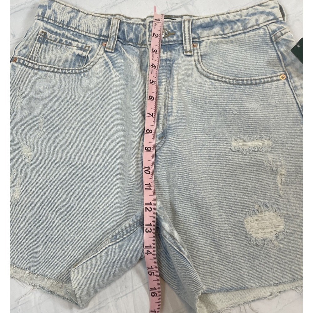 NEW Wild Fable Denim Shorts High Rise Woman's 8 Cut Off Light‎ Wash Distressed - Picture 5 of 14